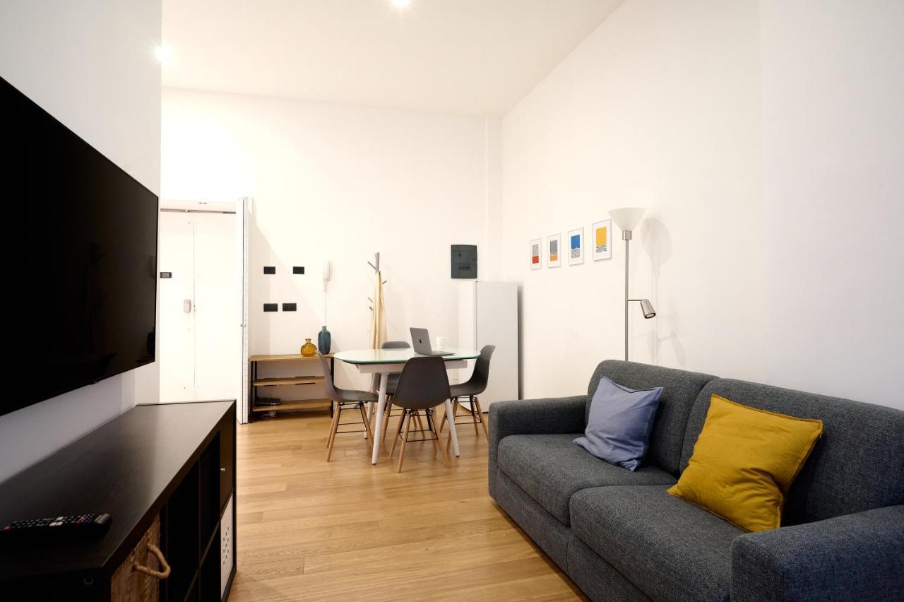 Relstay - S. Ambrogio - Charming And Modern 1Br Милан Экстерьер фото