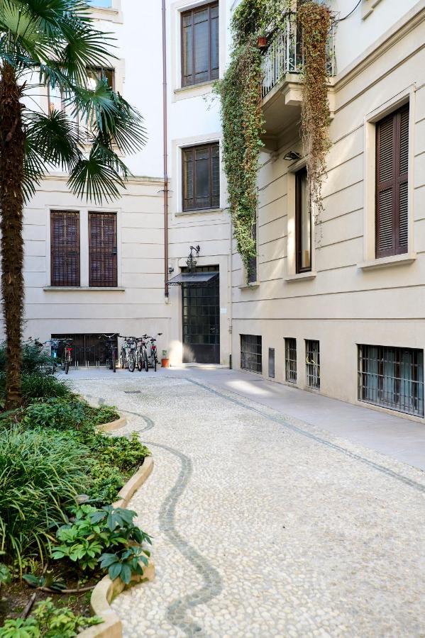Relstay - S. Ambrogio - Charming And Modern 1Br Милан Экстерьер фото